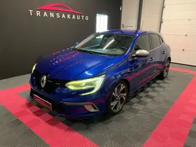 renault-megane-iv-2016-auto-146000-km-essence-1