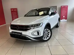 volkswagen-t-roc-phase-2-2023-manual-6200-km-essence-1