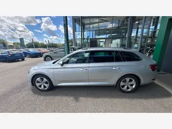 skoda-superb-iii-combi-phase-2-2022-auto-96684-km-diesel