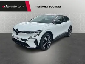 renault-megane-v-2022-auto-46565-km-électrique-1