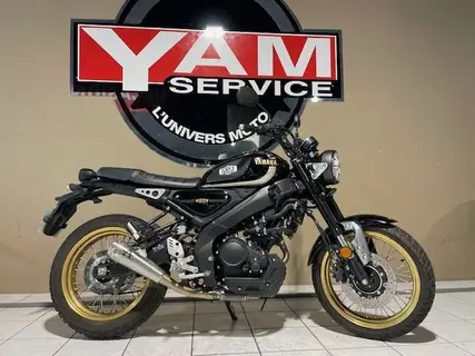 YAMAHA XSR