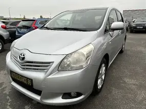 toyota-verso-2011-manual-208418-km-diesel-1
