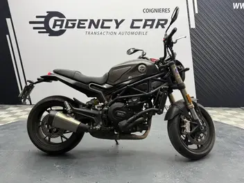 benelli-leoncino-800-2024-manual-10500-km-essence