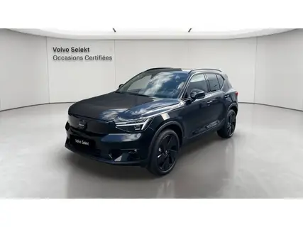 VOLVO EX40