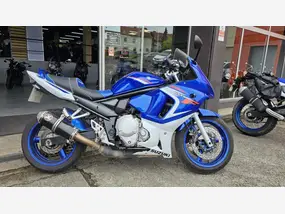 suzuki-gsx-f-650-2008-manual-39300-km-essence-1