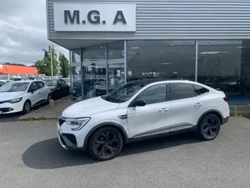 renault-arkana-2022-auto-49000-km-hybrides