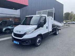 iveco-daily-v-phase-2-2023-manual-800-km-diesel-1