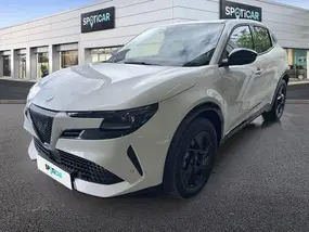 alfa-romeo-junior-2025-auto-20985-km-essence-1