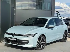 volkswagen-golf-viii-phase-2-2025-auto-4534-km-hybrides-1