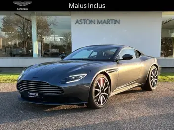 aston-martin-db11-2021-auto-8355-km-essence