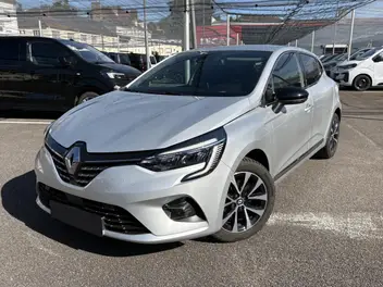renault-clio-v-2023-manual-41200-km-essence
