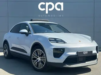 PORSCHE