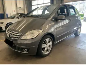 mercedes-classe-a-ii-phase-2-2010-auto-38357-km-essence-1