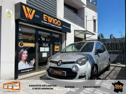 RENAULT TWINGO