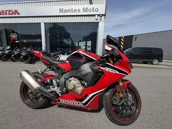honda-cbr-2018-manual-18932-km-essence