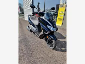suzuki-burgman-125-2025-auto-50-km-essence-1