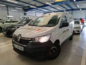 renault-express-ii-van-2024-manual-39765-km-essence-1