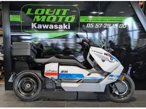 bmw-ce-04-2024-manual-11366-km-électrique-1