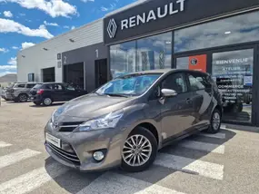 toyota-verso-phase-2-2017-manual-48111-km-diesel-1
