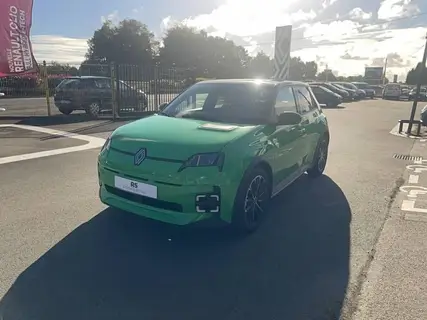 RENAULT R5