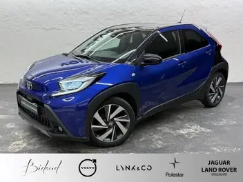 TOYOTA