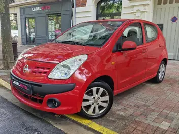 NISSAN