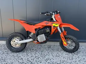 ktm-e-sx-elec-2025-manual-47-km-essence-1