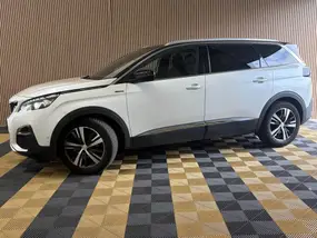peugeot-5008-ii-2020-auto-76000-km-essence-1