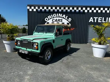 LAND ROVER