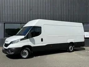 iveco-daily-v-phase-3-2026-manual-10-km-diesel-1