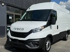 iveco-daily-v-phase-3-2026-manual-10-km-diesel-1