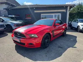 ford-mustang-v-coupe-2014-auto-108000-km-essence-1