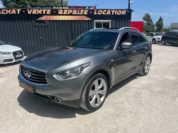 INFINITI