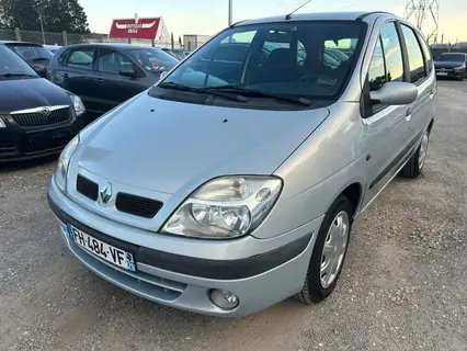 RENAULT SCENIC