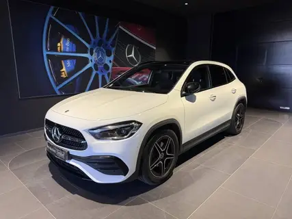 MERCEDES GLA