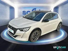 peugeot-208-ii-2021-auto-48929-km-essence-1