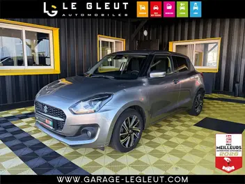SUZUKI