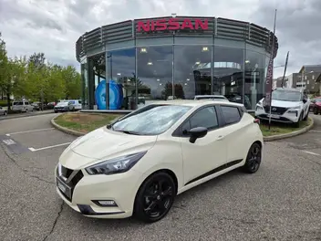 NISSAN