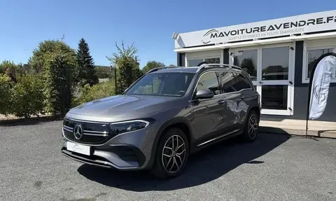 MERCEDES EQB