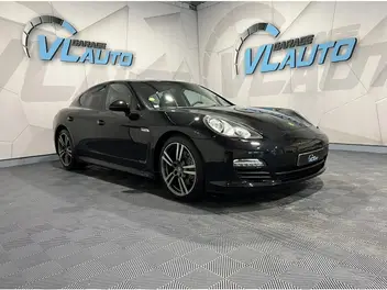 PORSCHE