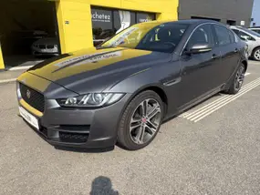 jaguar-xe-2016-auto-61000-km-essence-1