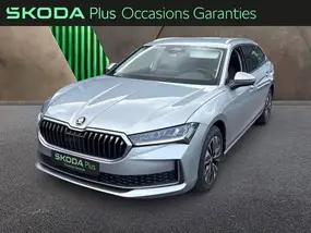 skoda-superb-iv-combi-2025-auto-9984-km-diesel-1