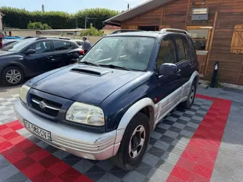 SUZUKI