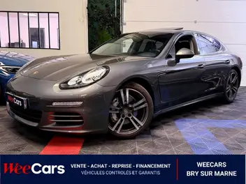 PORSCHE