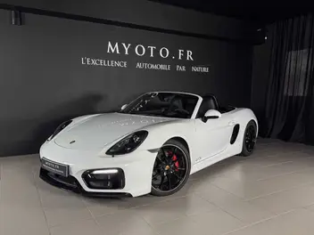 PORSCHE