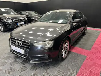 AUDI