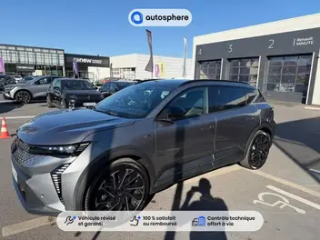 RENAULT
