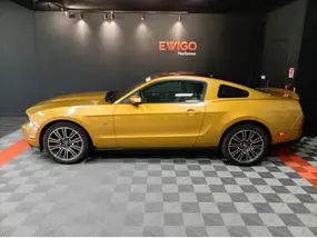 ford-mustang-v-coupe-2010-manual-55000-km-essence-1