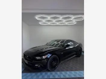 ford-mustang-v-coupe-2015-auto-152000-km-essence