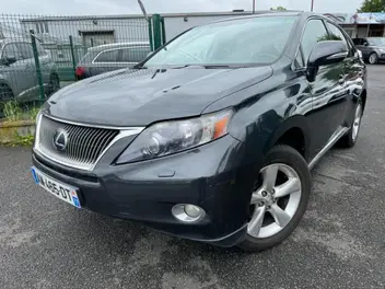 LEXUS